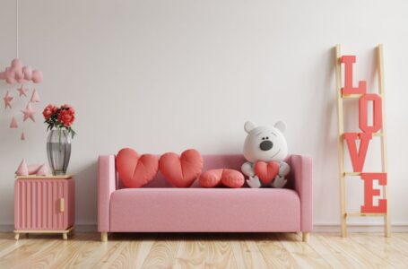 Buy Valentine’s Day Home Decor Items Online for $1.25 Each. Hurry!