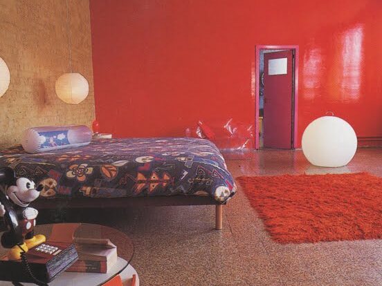 Red Lacquer for Walls